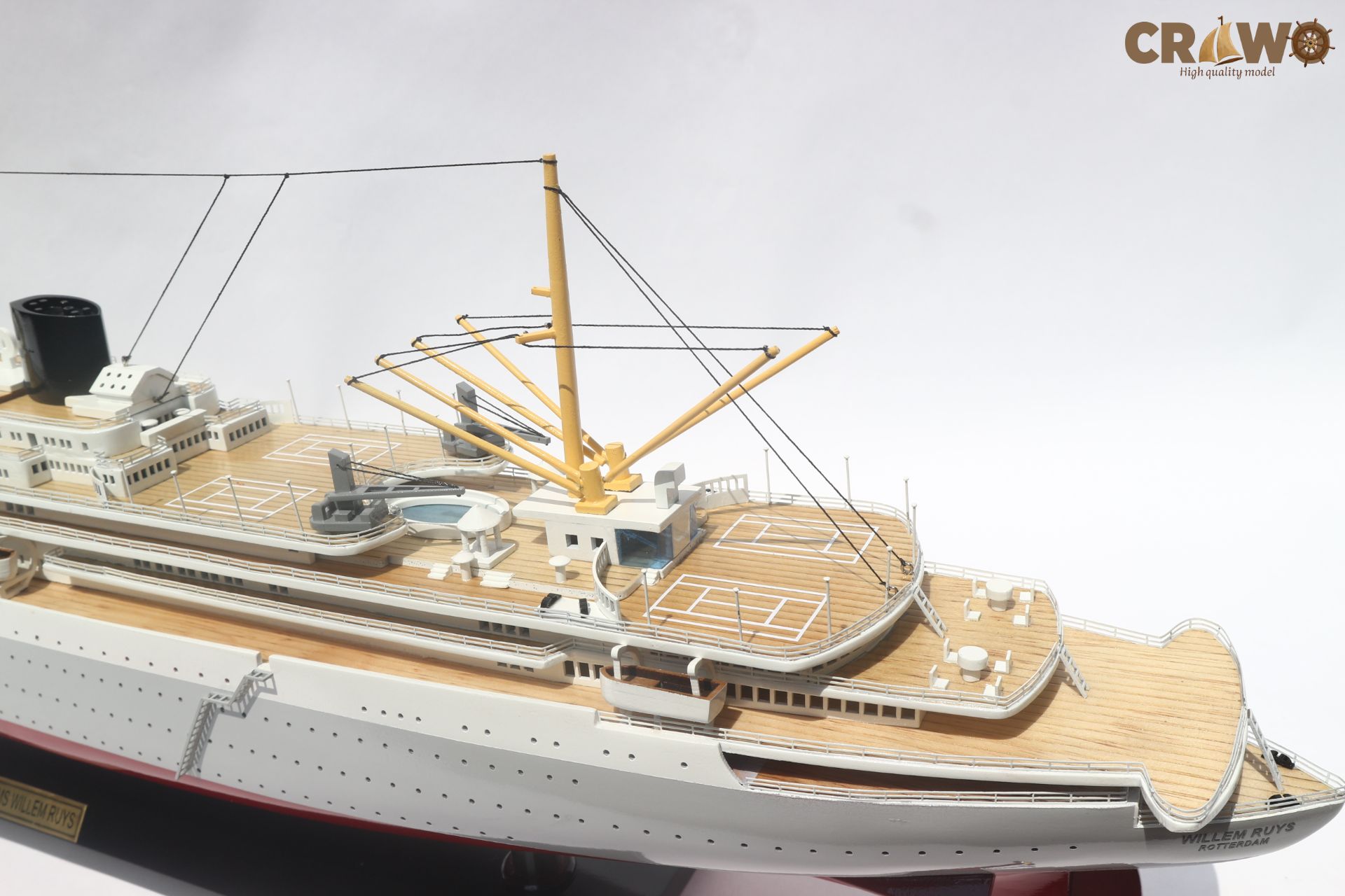 MS WILLEM RUYS CRUISE SHIP MODEL 39"