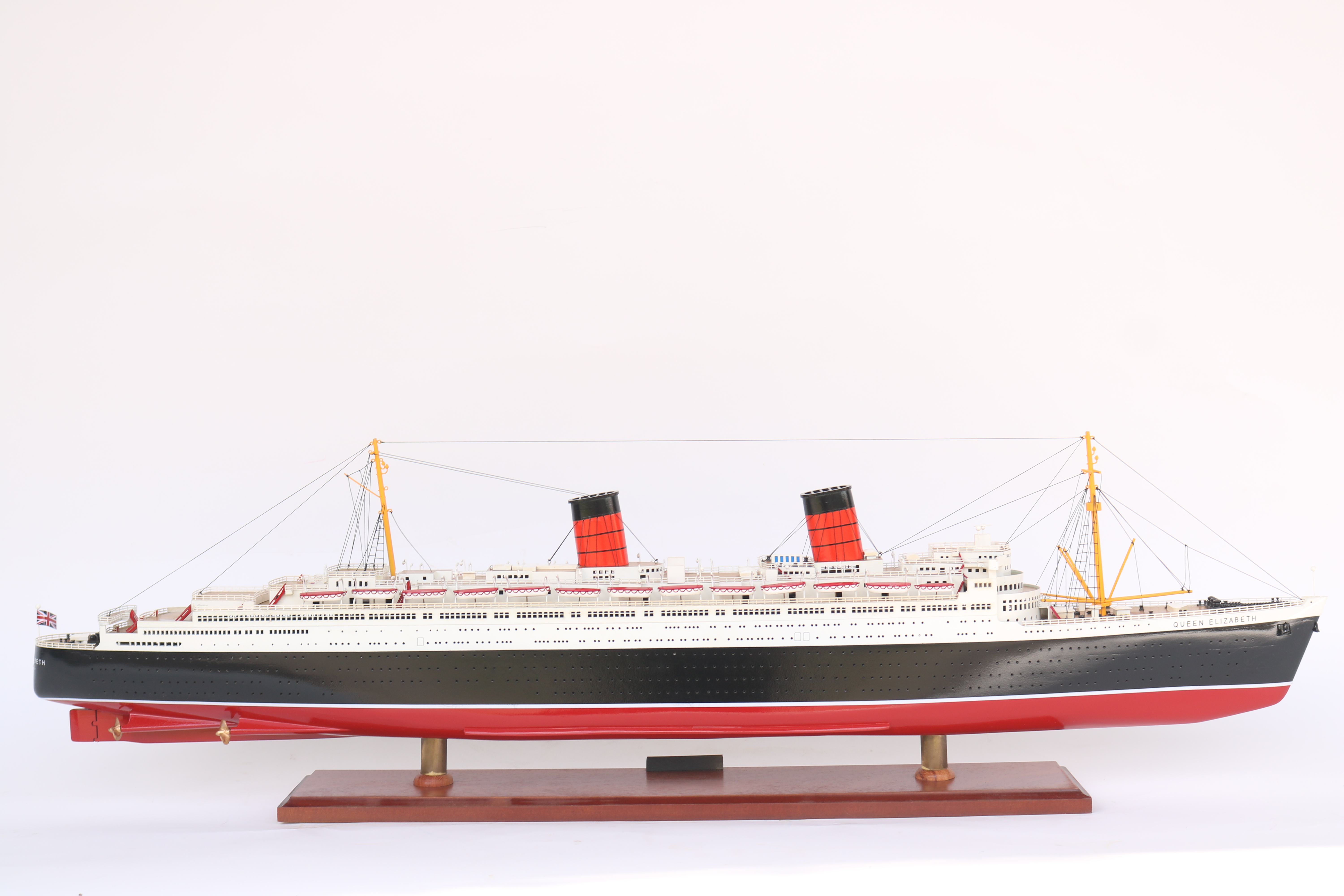 Cruise ship model 34" - Copy - Copy