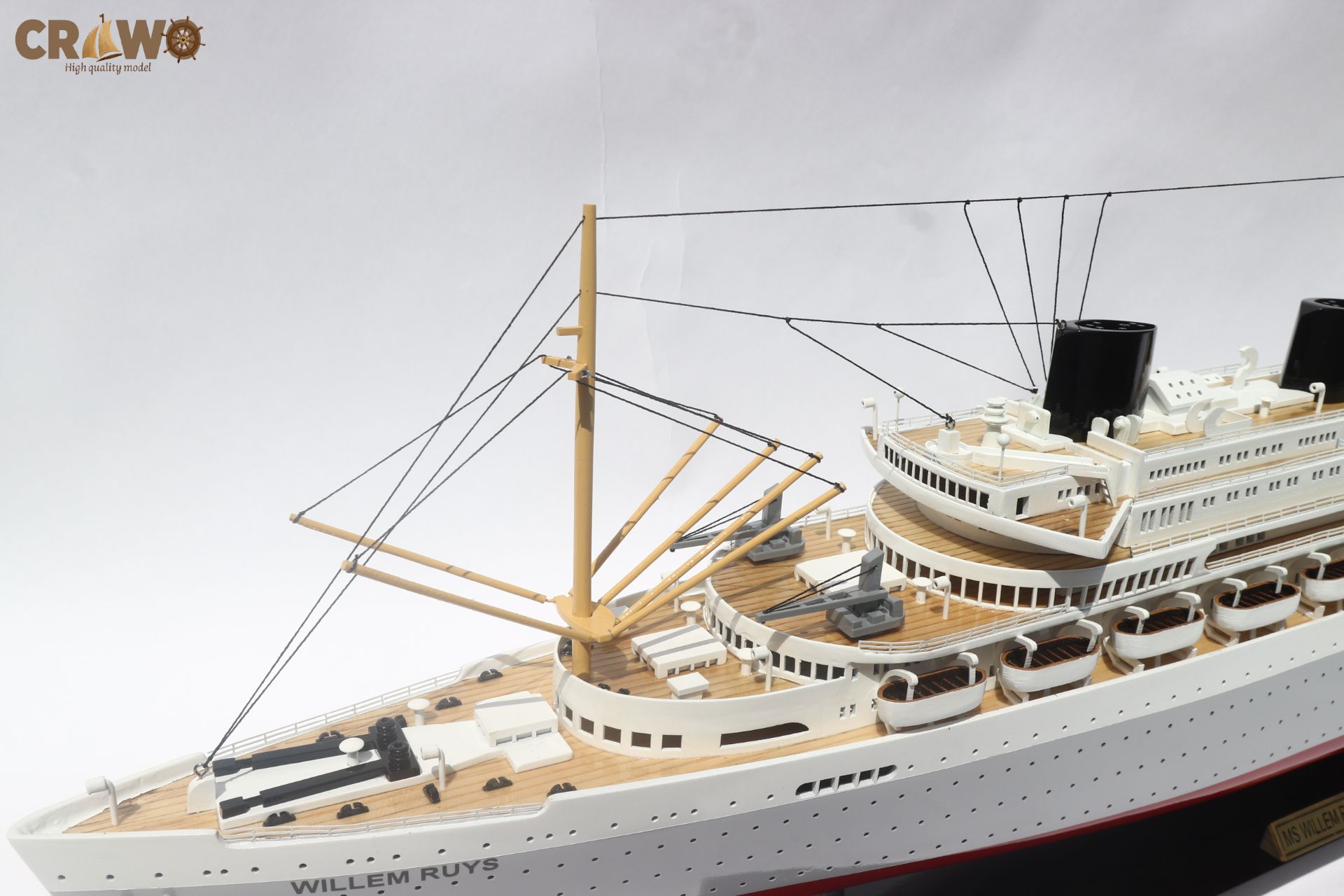 MS WILLEM RUYS CRUISE SHIP MODEL 39"
